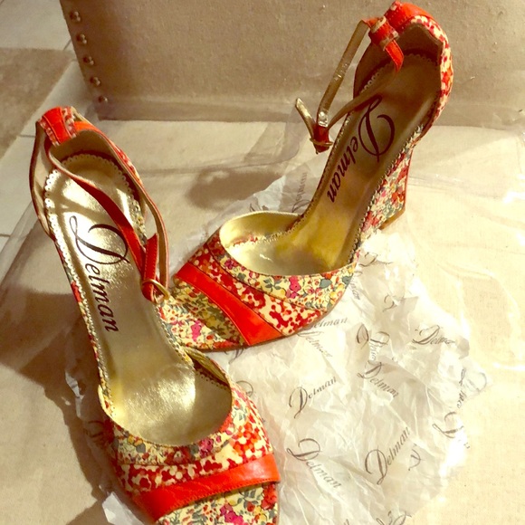 Delman Sandals they are Brand New.